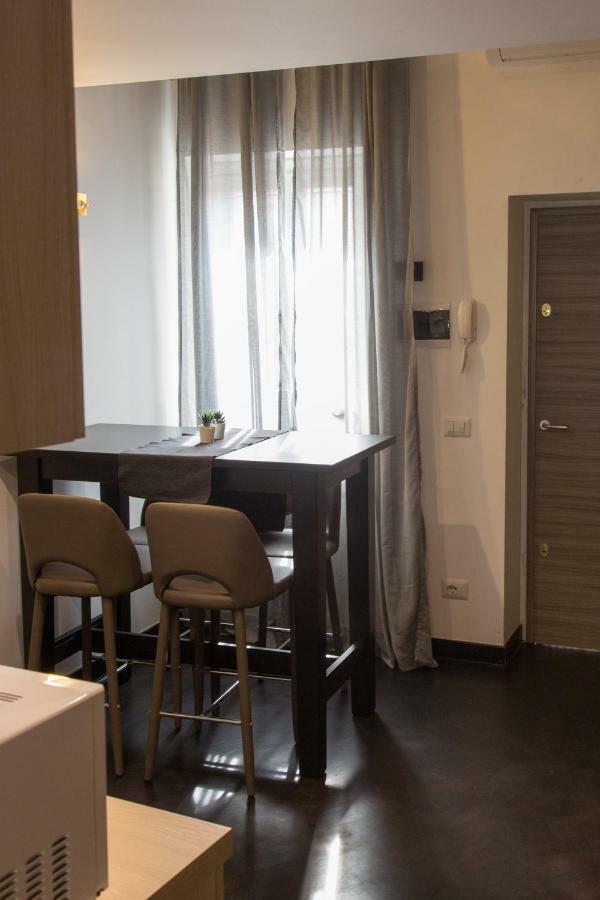 Industrial Apartment Near Duomo 밀라노 외부 사진