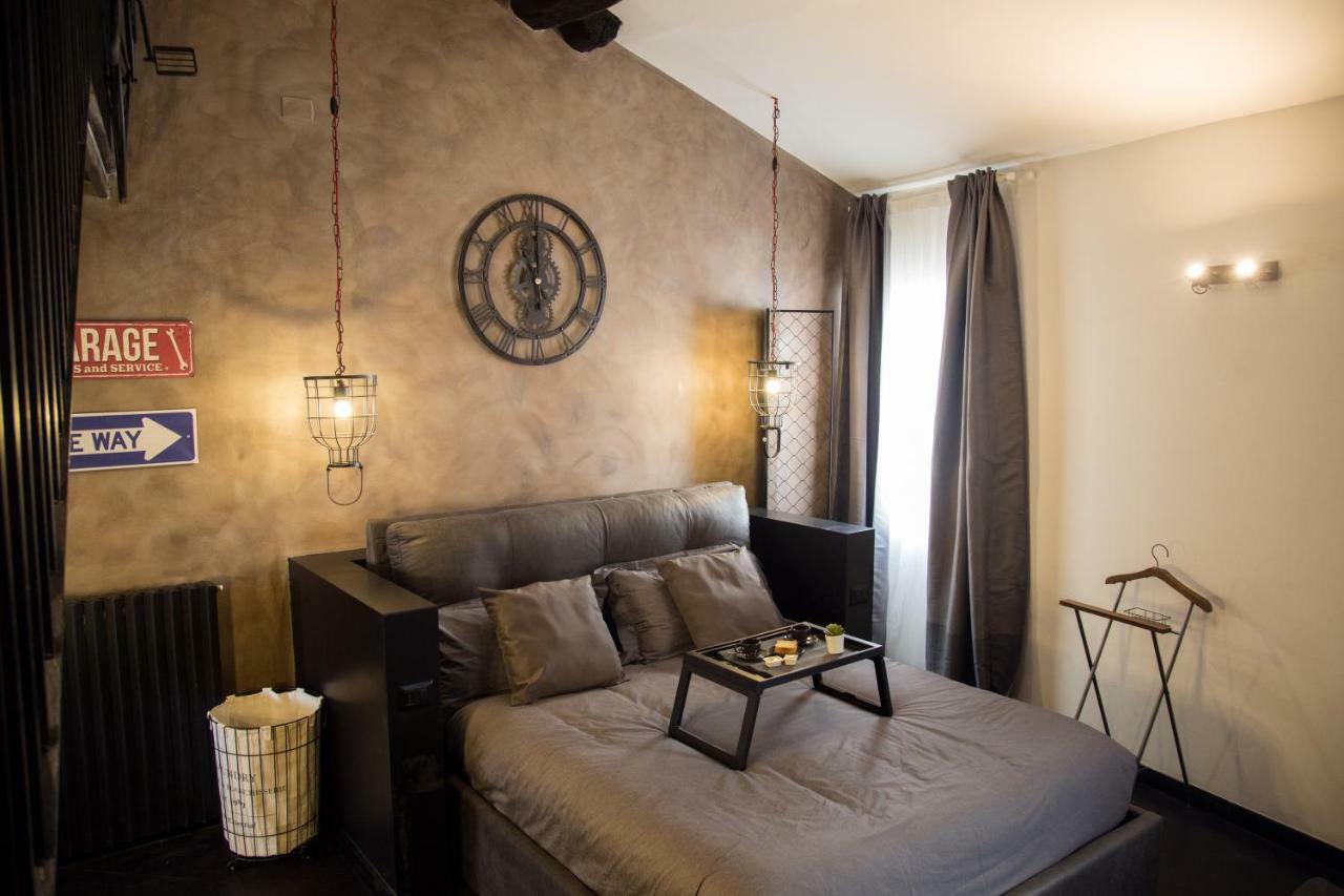 Industrial Apartment Near Duomo 밀라노 외부 사진