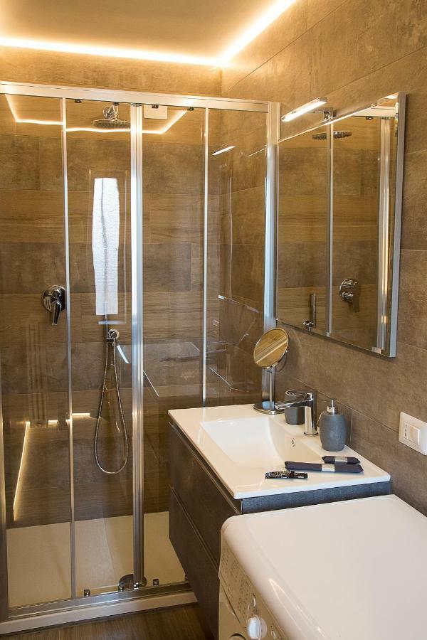 Industrial Apartment Near Duomo 밀라노 외부 사진
